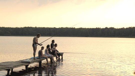 Majówka: Najlepiej odpoczywa się u siebie