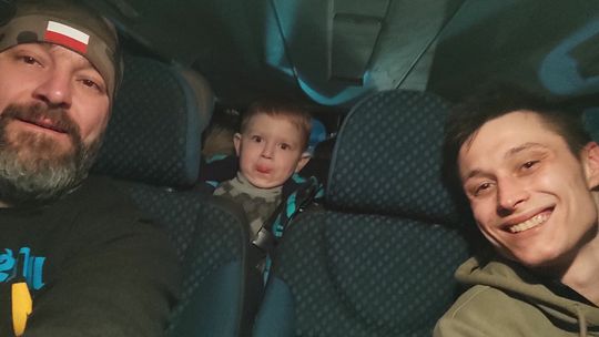 Mały Dima na granicy widzi żołnierzy. I pyta, czy w Polsce też będą strzelać