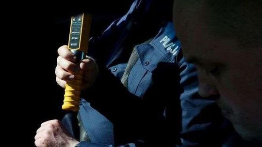 Małym dzieckiem opiekował się w barze. Miał prawie 2,5 promila