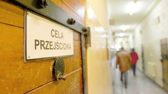 Małżeństwo z Lublina aresztowane ws. molestowania córki