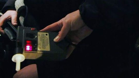 Mama była tak pijana, że nie mogła się wysłowić, wiozła 3-latka