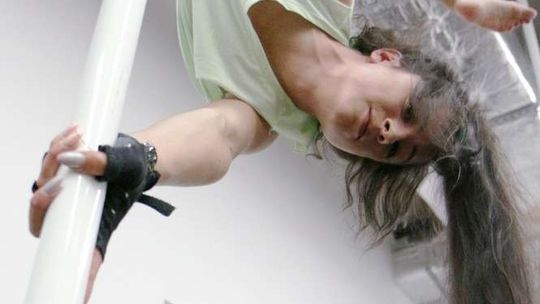 Mamo, tato: Chcę tańczyć na rurze (zdjęcia, wideo)