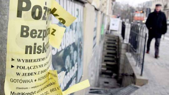 Mamy coraz większe kłopoty ze spłacaniem rat