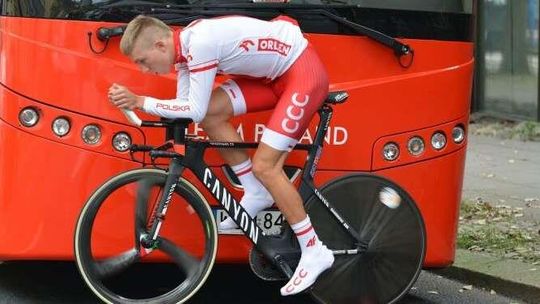 Mamy dwa medale młodzieżowych mistrzostw Polski w kolarstwie