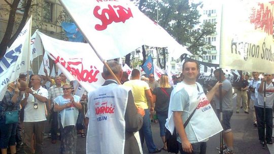 Manifestacja w obronie Azotów w Warszawie (relacja)