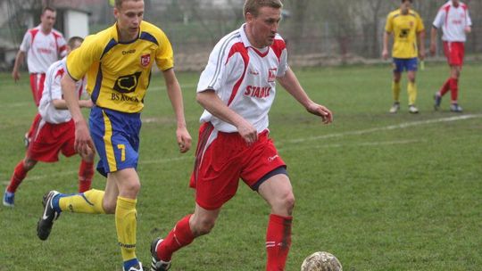 Marcin Wróbel pozostanie trenerem Wisły Annopol, Henryk Kamiński odchodzi z Vikingu