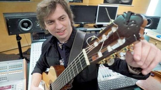 Marek Andrzejewski o nowej płycie "Akustycznie"