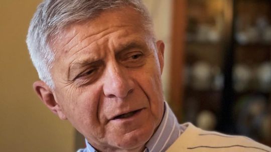 Marek Belka mówi o sobie "zapracowany emeryt". Zdradził ile zarabia 