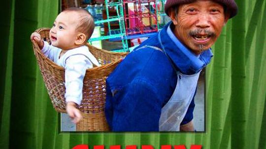 Marek Pindral "Chiny od góry do dołu