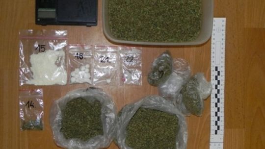 Marihuana, amfetamina i extasy w mieszkaniu w Lublinie