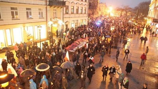 Marsz Pamięci Żołnierzy Wyklętych przeszedł ulicami Lublina (wideo, zdjęcia)