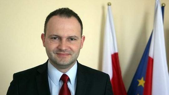 Marszałek Hetman poleciał do USA po wiedzę o gazie łupkowym
