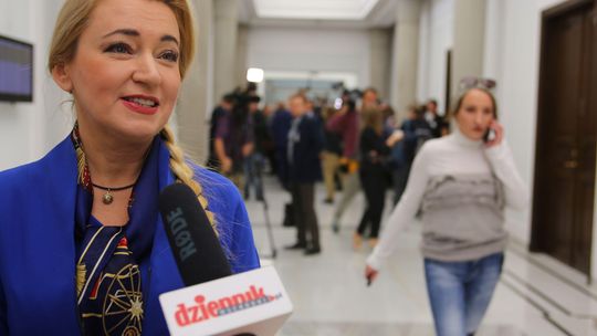 Marta Wcisło i pierwsze zapytania poselskie. O Azoty, NFZ i stan drogi S17 