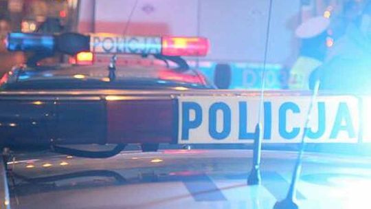 Martwy mężczyzna znaleziony na drodze w miejscowości Suszka