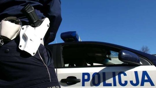 Martwy mężczyzna znaleziony w mieszkaniu. Miał na ciele obrażenia