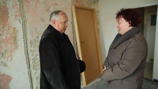 Marzenie o mieszkaniu się spełnia. Udało się pomóc rodzinie ze Śródmieścia