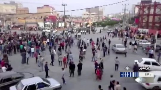 Masowe protesty w Iranie. Przyczyną wzrost cen paliw