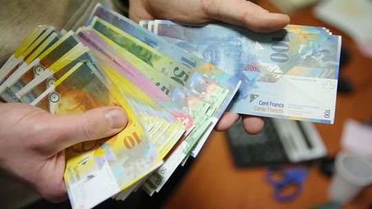 Masz kredyt we frankach? Idź do sądu. Wszystko co trzeba wiedzieć o wyroku Trybunału Sprawiedliwości UE