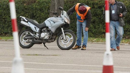 Masz prawo jazdy kat. B od 3 lat? Będziesz mógł jeździć motocyklem. Od niedzieli