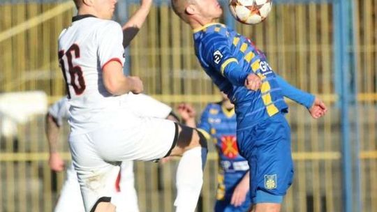 Maszerują do III ligi, Opolanin – Stal 0:2 
