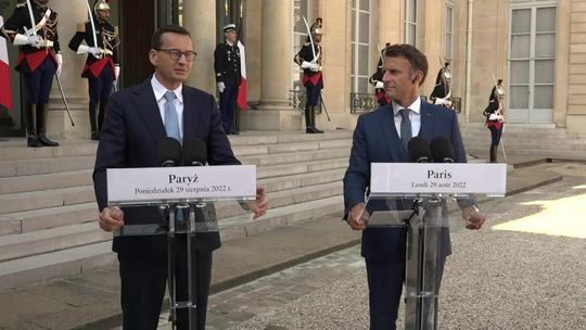 Mateusz Morawiecki w Paryżu. "Rosja, atakując Ukrainę, wywołała kryzys o monstrualnych rozmiarach"