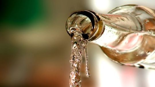 Matka miała 3 promile, ojciec spał w rowie koło domu