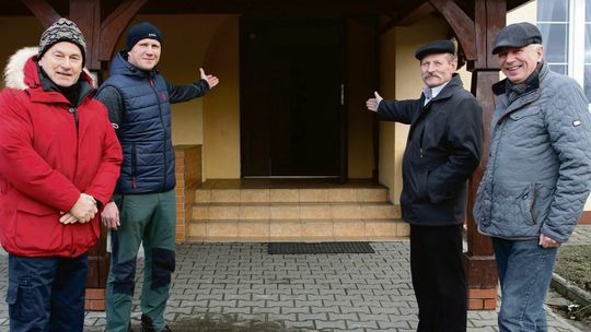 Matka z dziećmi szukała mieszkania ale sąsiedzi nie byli zadowoleni "Powiedzieli, że jestem tu niemile widziana" 