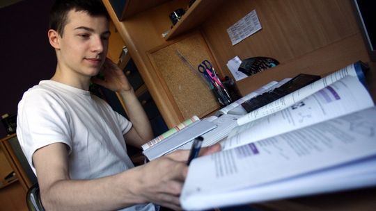 Matura 2012: Język polski (ODPOWIEDZI, pytania i arkusze - poziom podstawowy)