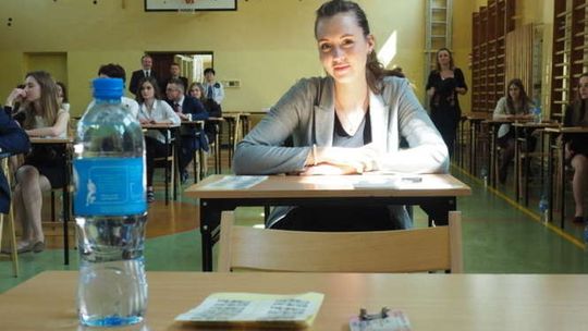 Matura 2017 i egzamin gimnazjalny: CKE podała terminy