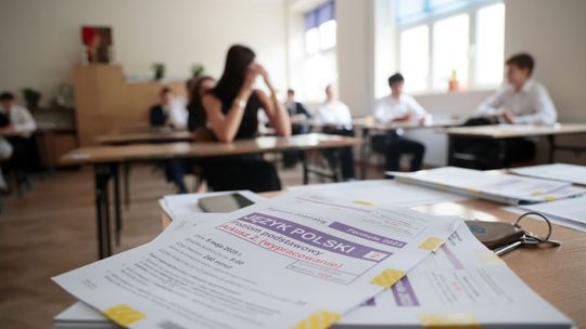 Matura z polskiego. O pracy i opinii innych w rozprawkach