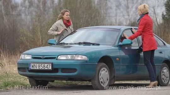 Mazda 626 z tragiczną historią na sprzedaż. To nią Hanka Mostowiak wjechała w kartony