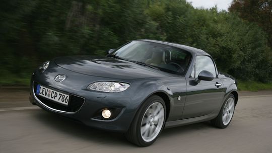 Mazdy jadą do Ułęża