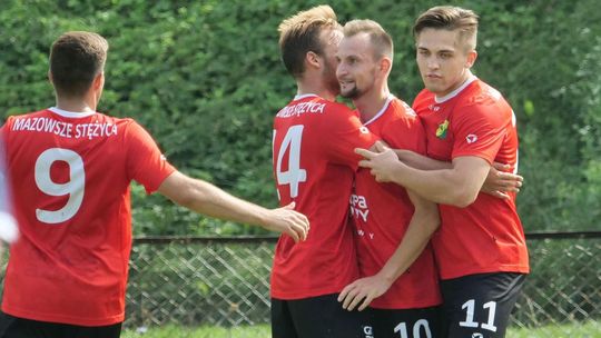 Mazowsze Stężyca – Wisła II Puławy 2:1. Rewelacyjny beniaminek