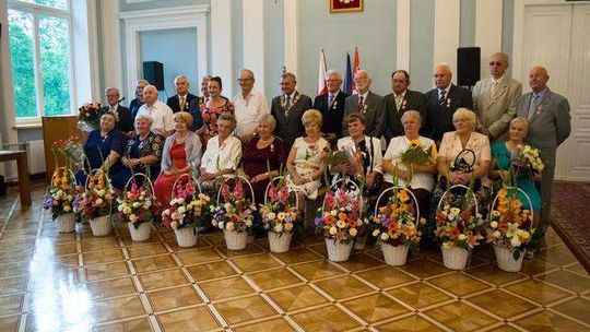 Medale za Długoletnie Pożycie Małżeńskie dla par z gminy i miasta Puławy