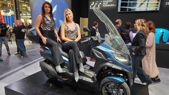 Mediolan w rytmie silników. Korespondencja własna z wystawy motocyklowej EICMA