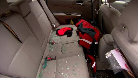 "Medycy na granicy" ratują życie. Ktoś zdewastował ich samochody