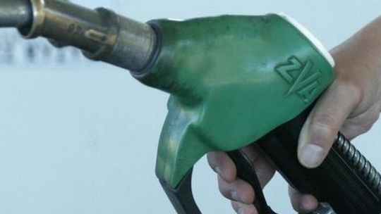 Mełgiew. Kierowca wpadł na tankowaniu