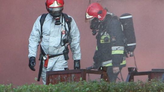 Mełgiewska: Wyciek amoniaku. Ewakuowano 220 osób (wideo, zdjęcia)