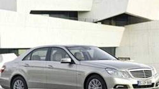 Mercedes E klasa (nr 14) - 14 głosów