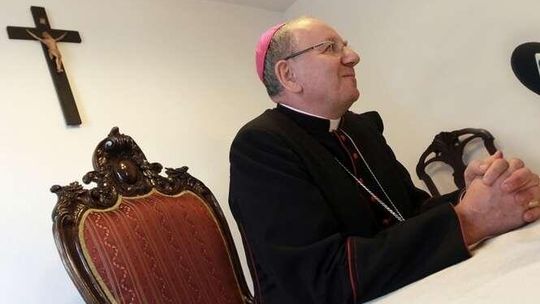 Metropolita lubelski miał zastąpić kardynała Stanisława Dziwisza?