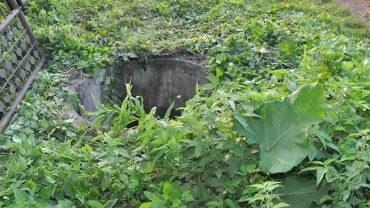 Mężczyzna wpadł do szamba. Reanimacja nie pomogła. 68-latek zmarł