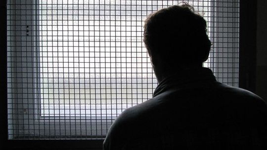 Miał 4 promile i prowadził samochód bez prawa jazdy