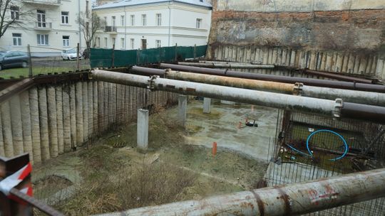 Miał być apartamentowiec. Jest głęboki dół w centrum Lublina