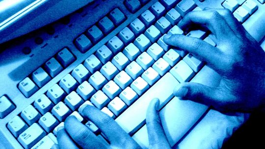 Miał nielegalne programy za 13 mln zł. \"Bo Internet to wspólne dobro\"