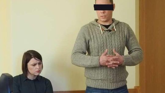 Miał pilnować złodziei. Sam tłumaczy się z kradzieży