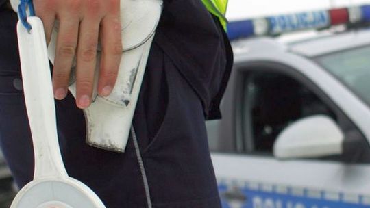 Miał ponad 100 kg nielegalnego tytoniu. Wpadł przez kolizję
