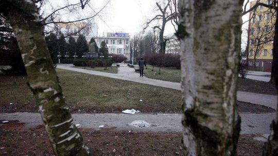 Miasto kupi skwer żeby zablokować budowę sklepu? "Rozważymy to"