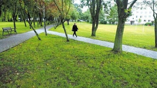 Miasto musi oddać część skweru przy ul. Romera. Ten spór ciągnął się latami