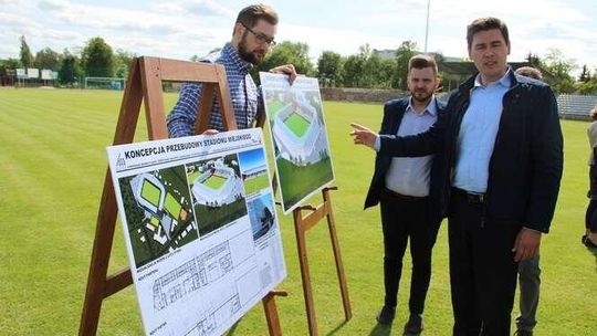 Miasto na stadion chce wydać 25 mln zł. Jedyny oferent chciał 55 mln