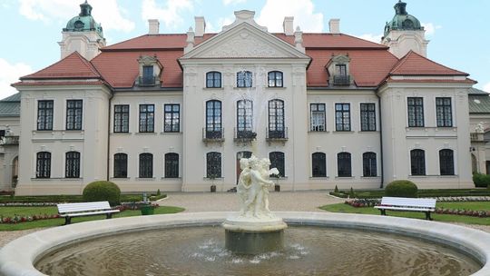 Miażdżąca kontrola w najpiękniejszym pałacu Lubelszczyzny. Remont za 40 mln zł stanął w miejscu